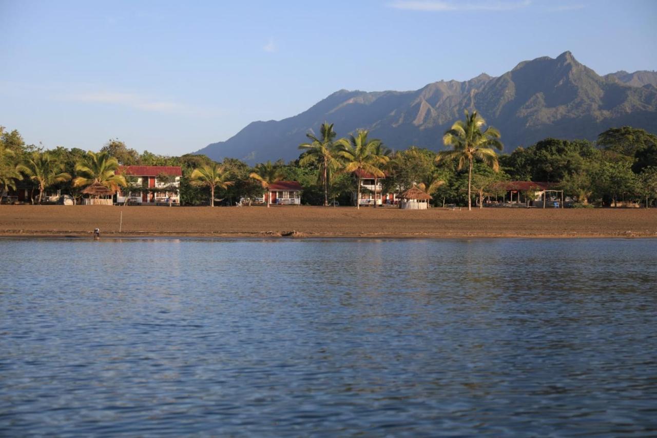 Matema Lake Shore Resort Eksteriør bilde